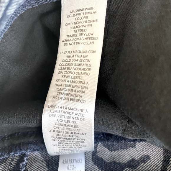 Chico’s Platinum Ankle Cuffed Denim Jeans Size 8 - Picture 10 of 10